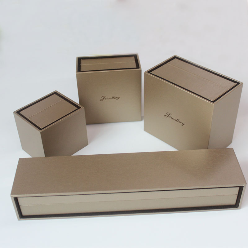 Υψηλή ποιότητα με κουτί κοσμημάτων από Flannellette Box